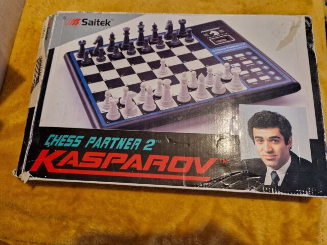 Saitek Kasparov Atlas jogo eletrónico de xadrez em segunda mão durante 30  EUR em Arganda del Rey na WALLAPOP
