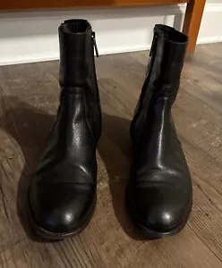 Men's Black Leather Frye Boots, Size 11 M - 3480125-blk 8010534 G17 - Picture 1 of 11