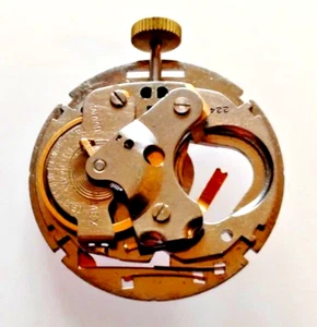 Timex M52 Watch Movement NOS day quick set date Electronic 21600 A/h 1970 - Picture 1 of 2