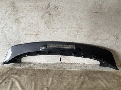 Alerón puerta levadiza trasera Toyota RAV4 2013-2018 TERCERA LUZ DE FRENO OEM 76085-0R040 Foto 1 de 4