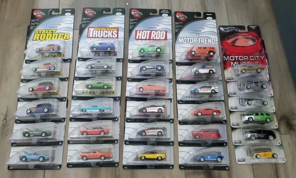 Hot Wheels 100% Preferido Lote de 30 Diferentes Civic Riviera Cuda Celica Nova B Foto 1 de 4
