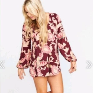 Show Me Your Mumu Damen Strampler XL Bailey Tie Back Vino Vine Neu Pullover  - Bild 1 von 7