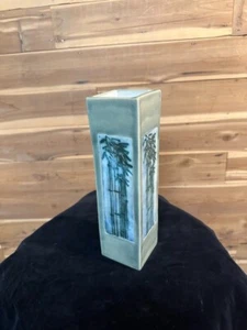JAPANESE VASE 10 In Tall HANDPAINTED/SIGNED Sage/Bamboo SQUARE Studio Pottery - Picture 1 of 7