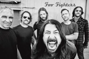 FOO FIGHTERS GROUP POSTER DAVE GROHL SCREAM NEW 36x24 FAST FREE SHIPPING - Picture 1 of 1