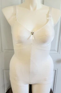 Body da donna sottoscore usato slip cintura snello shapewear taglia 36B - Foto 1 di 16