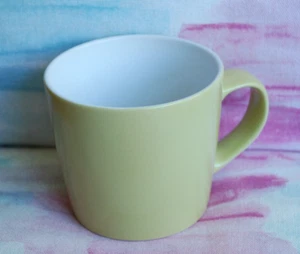LAKELAND Mustard Yellow MUG UNUSED in Excell.Cond.! - Picture 1 of 4