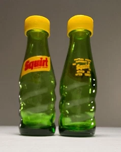 VTG Salt Pepper Shakers SQUIRT Pop Soda Advertising Glass Kitchy Collectible 5” - Picture 1 of 6