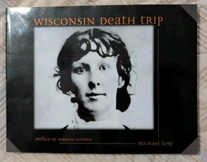 Wisconsin Death Trip - Paperback By Michael Lesy - GOOD - Bild 1 von 4