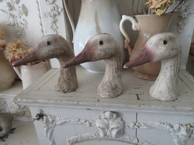 3 FABULOSOS Patos De Pie De Colección CABEZAS DE PATO Blanco Decoración de Granja de Campo Foto 1 de 4