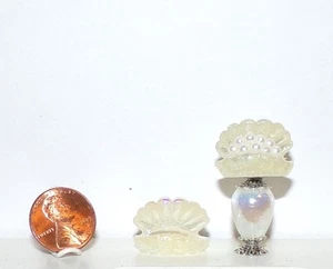 Puppenhaus Miniaturen Badeset, weiß, Perlen/Badeseife + Spender Maßstab 1:12 Neu - Bild 1 von 6