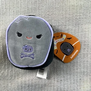 Squishmallow 5 Zoll Julianne der Sarg, 2024 Halloween Plüsch, Brandneu/Neu mit Etikett! - Bild 1 von 7
