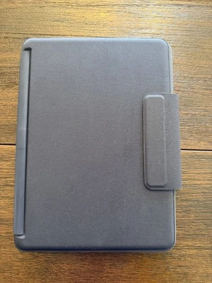 Logitech Combo Touch Keyboard Case for Apple iPad 10th Gen. - Blue New No Box - Image 1 of 4