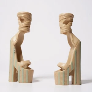 Muñeca Barbie o Zapatos de Plataforma Rayas Blancas Azules Puños con Correa Tamaño Similar - Imagen 1 de 5