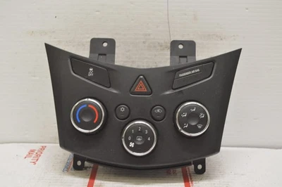 15 16 Chevrolet trax Climate Control Unit Heater Ac Temperature Hvac CI71#021 - Image 1 of 3
