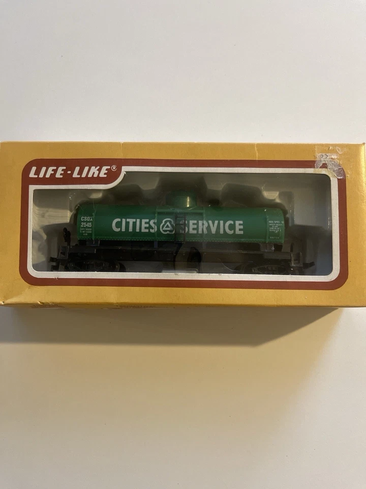 LIFE-LIKE CITIES SERVICE SINGLE DOME TANK CAR CSOX 2545 - HO Scale - MIB NOS - Image 1 of 1