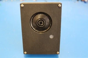 MELODIESPIELER - 1 VON 12 EINZIGARTIGEN MELODIEN WERDEN JEDES MAL ABGESPIELT, WENN BEWEGUNG ERKANNT WIRD - Bild 1 von 3