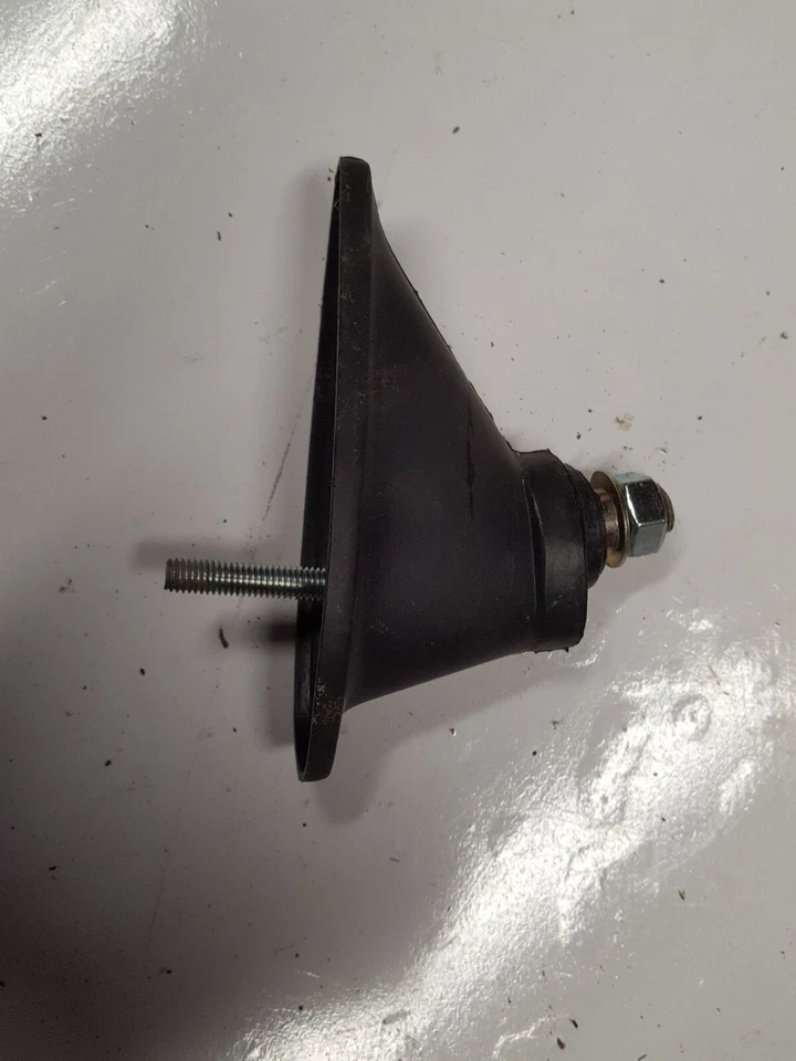 Kawasaki GPZ550 GPZ 550 1984 intermitentes de señal de giro derecha montaje en percha Foto 1 de 2