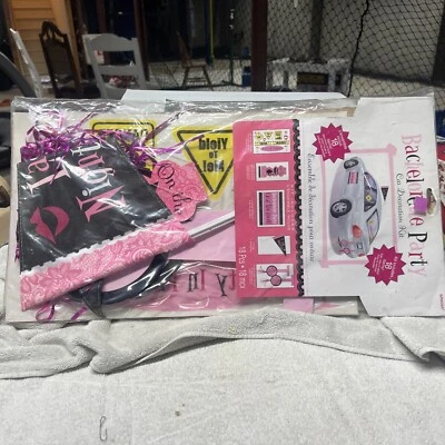 Kit de decoración de coche para despedida de soltera Foto 1 de 3