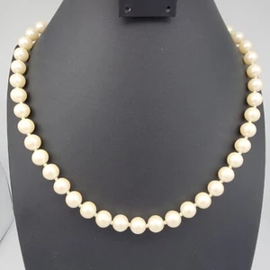 Vintage Imitation Glass Pearl 24" Necklace Faux Nacre Iridescence Push Clasp - Picture 1 of 7