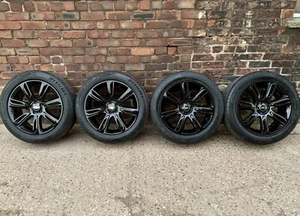 Cerchi in lega Range Rover Velar 20" nero lucido 7014 L560 pneumatici 255/50/20 - Foto 1 di 21