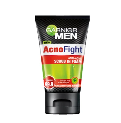 2X  Garnier Men Acno Fight Scrub in Foam Anti-acne Dullness Facial Care - Image 1 of 4