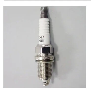 TOYOTA GENUINE Tacoma 2001-2004 4-Cyl 2.4L 2.7L Spark Plug 90919 - 01164 — 第 1/2 张图片