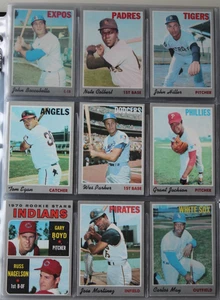 1970 TOPPS BASEBALL Partial Set in Binder - Over 450 Cards (mostly commons) - Picture 1 of 5