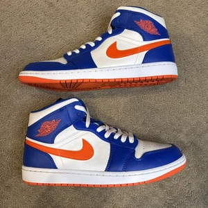 Size 10.5 - Air Jordan 1 game royal/rush orange phantom 2023 Knicks - Picture 1 of 7