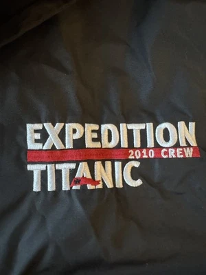 RMS TITANIC WOODS HOLE 2010 WRECK EXPEDITION CREW JACKET XL WHITE STAR LINE - Image 1 of 4