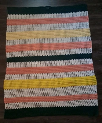 Manta a rayas afganas de ganchillo 58 x 43 en amarillo, marrón, blanco, rosa hecha a mano Foto 1 de 2