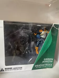Green Arrow vs Deathstroke DC Collectible Injustice. Deathstroke ONLY - Picture 1 of 4