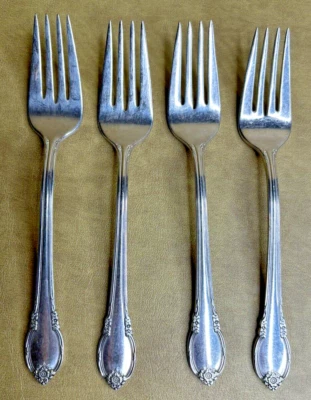 1847 Rogers Bros IS 1948 RECUERDO plato de plata 4 tenedores de ensalada cubiertos Foto 1 de 3