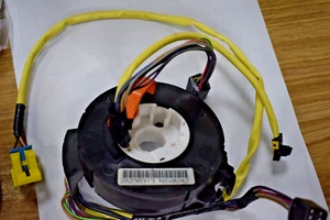 Spiral Cable Clock Spring Auto Cable Sub-Assy Coil Spring 28238313 - Picture 1 of 2