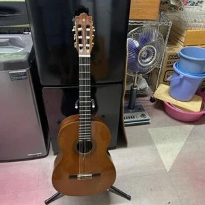 Yamaha Chitarra Acustica Classica C-300 Natural Made in Japan Nippon Gakki - Foto 1 di 13