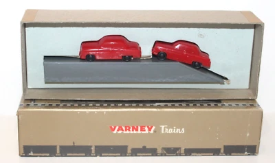 Vintage Varney 2663 HO Freight Platform with 2 Red 1952 Ford Sedans NIB - Image 1 of 4