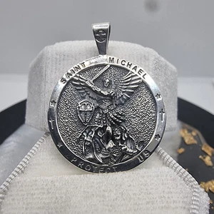Saint Michael Archangel Protective Amulet Pendant 925 Sterling Silver Angel - Picture 1 of 3