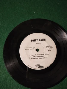 33 Rpm vinyl, Bobby Darin, 18 yellow roses - Picture 1 of 2