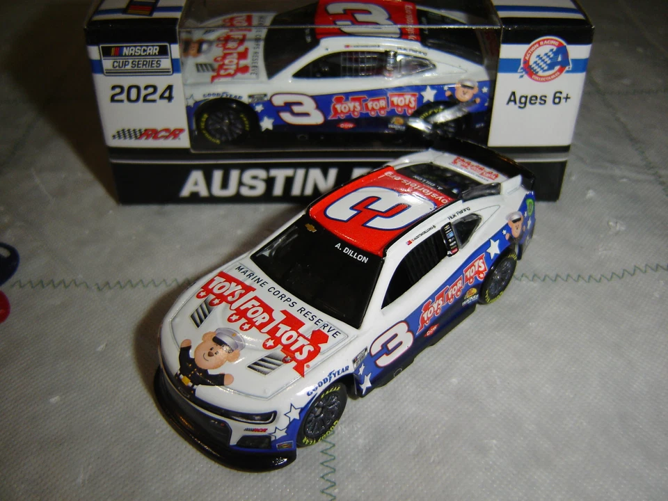 Austin Dillon 2024 Lionel Racing #3 TOYS FOR TOTS ZL1 Camaro 1/64 - Image 1 of 1