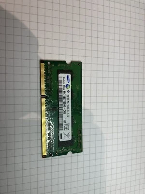 Memoria RAM marca Samsung per Mac E Pc SO-DIMM 2GB DDR3 1333Mhz PC3-10600S - Immagine 1 di 2
