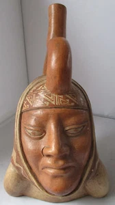 MOCHE KULTUR PERU INDIANER PORTRAIT GEFÄSS FLASCHE MIT STEIGBÜGEL AUSGUSS MUSEUM REPRO - Bild 1 von 7