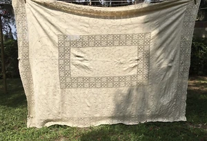Vintage Crochet accent Tablecloth 84"x64" - Picture 1 of 7