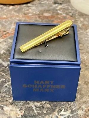 Clip de barra de corbata de oro Hart Schaffner Marx Foto 1 de 3