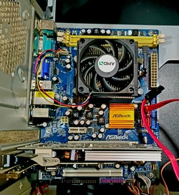 Scheda Madre Asrock N68-S PC Linq - Immagine 1 di 4