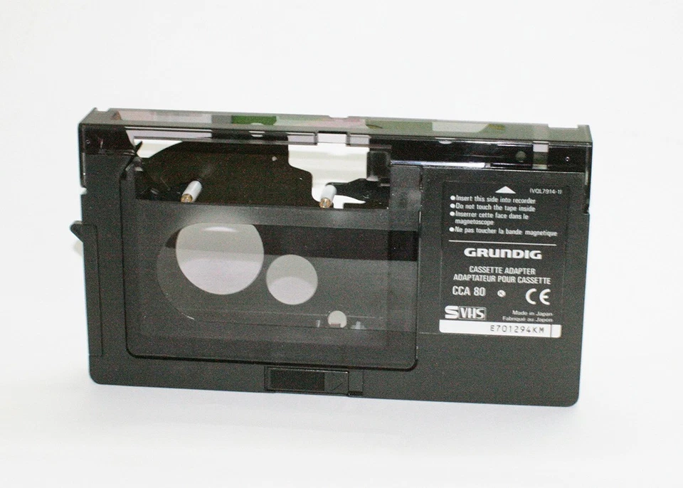 Grundig adattatore video cassette VHS-C come nuovo Funzionante - Immagine 1 di 1