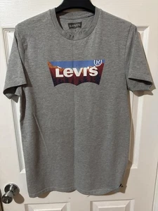 Levi's Shirt Mens Medium Gray Graphic Batwing Logo Crewneck Short Sleeve Tee - Picture 1 of 5