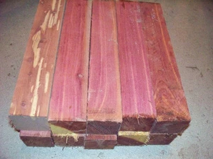 4 PIECES EASTERN RED CEDAR TURNING BLOCKS LUMBER LATHE WOOD 2" X 2" X 6" - Picture 1 of 1