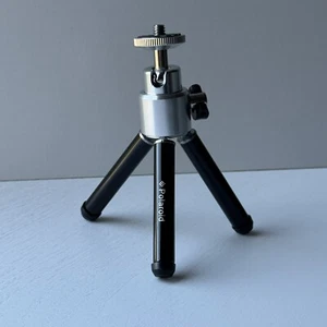 Polaroid Mini Folding Tripod - 5in - Picture 1 of 3