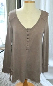 CY USA Women's Knit Top Slouchy Boho Brown Size Small Henley EUC - Picture 1 of 2