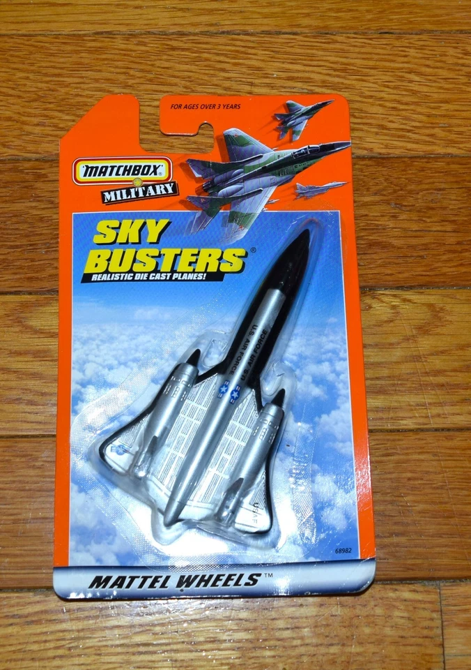 Vtg MATCHBOX SKY BUSTERS SR-71 BLACKBIRD US AIR FORCE - Image 1 of 2
