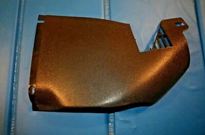 Panel de patada de consola central Volvo 240, azul oscuro - Imagen 1 de 3
